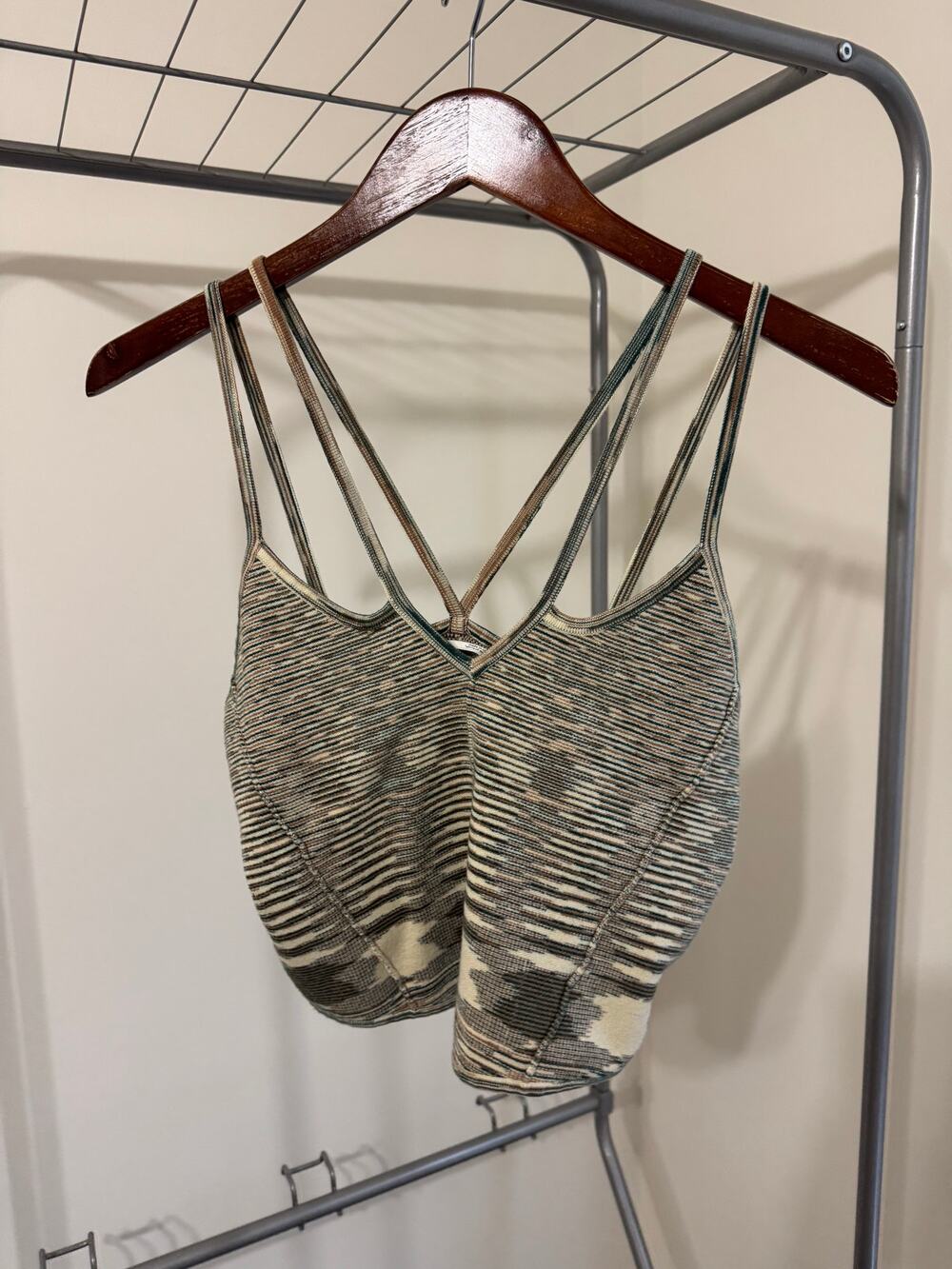 Anthropologie Knit Strappy Back Crop Tank Top Abstract Print Size M